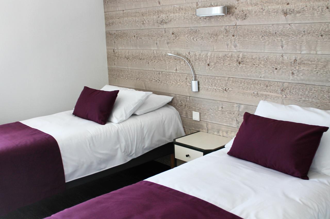 Logis Hotel "Ici M'Aime" Rouvray  Exterior foto