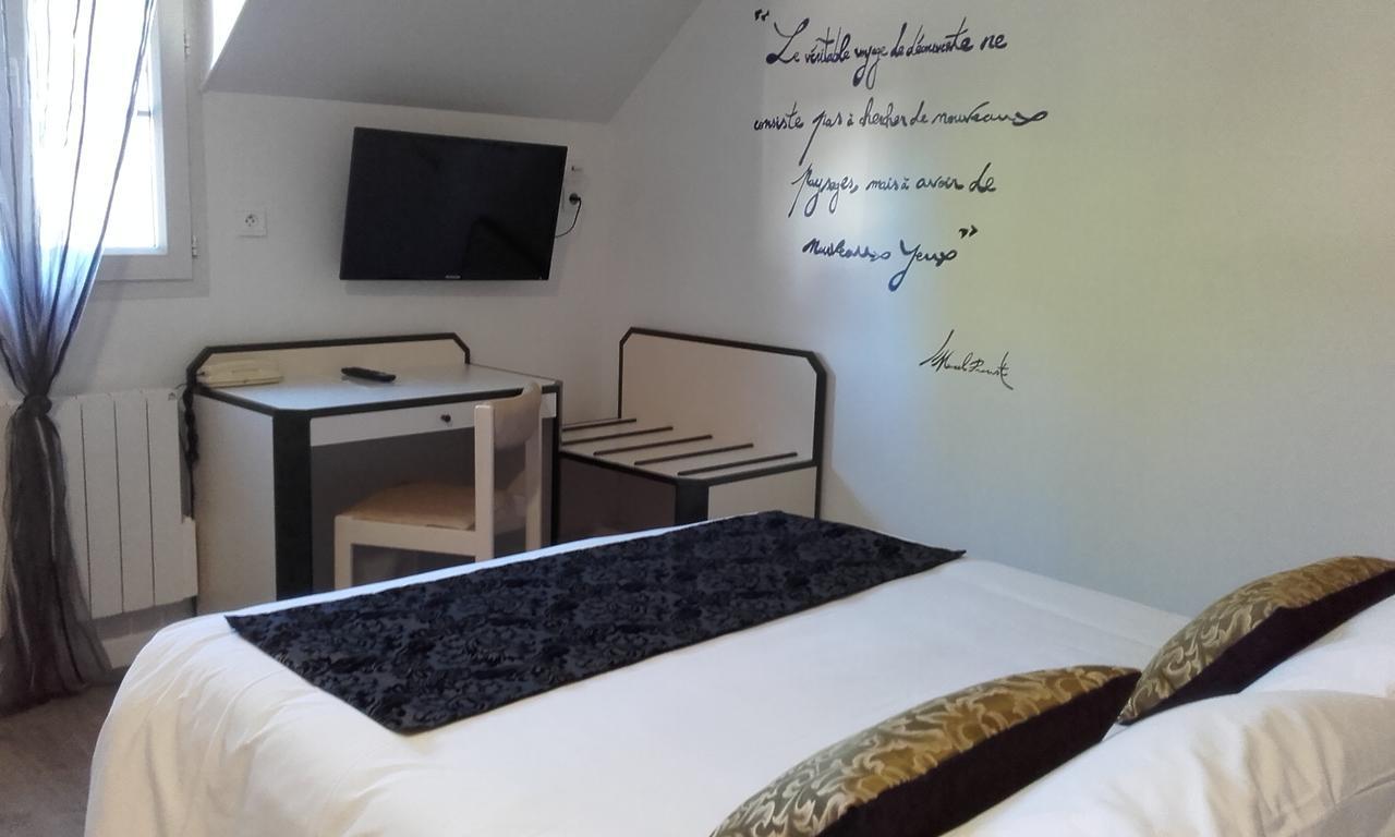 Logis Hotel "Ici M'Aime" Rouvray  Exterior foto