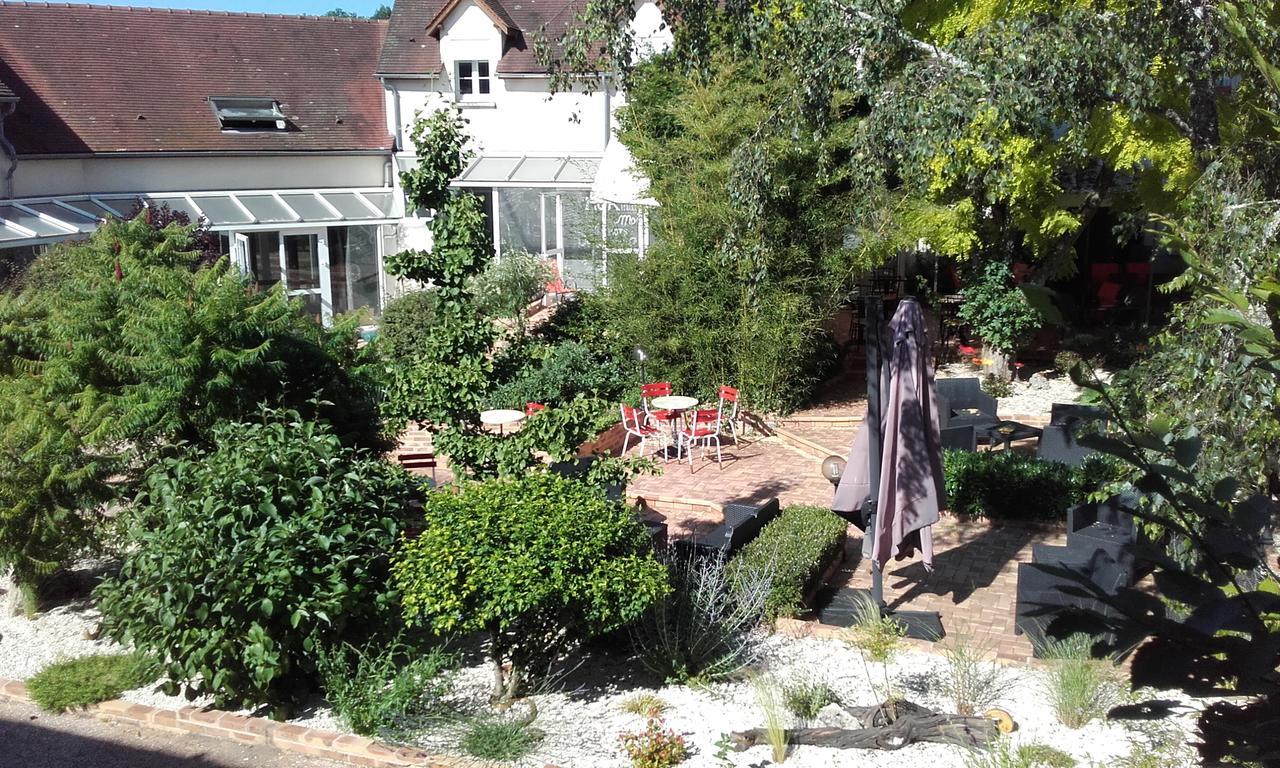 Logis Hotel "Ici M'Aime" Rouvray  Exterior foto