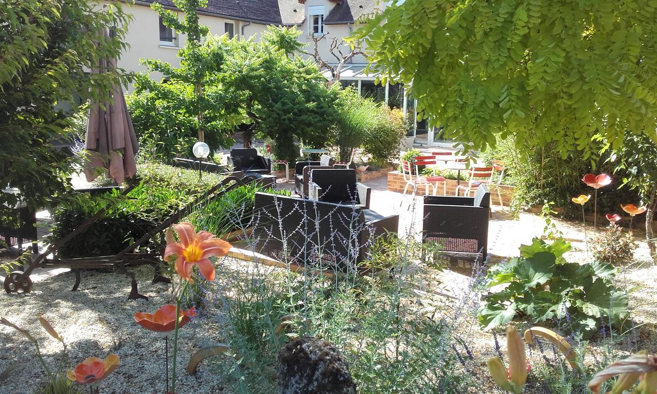 Logis Hotel "Ici M'Aime" Rouvray  Exterior foto