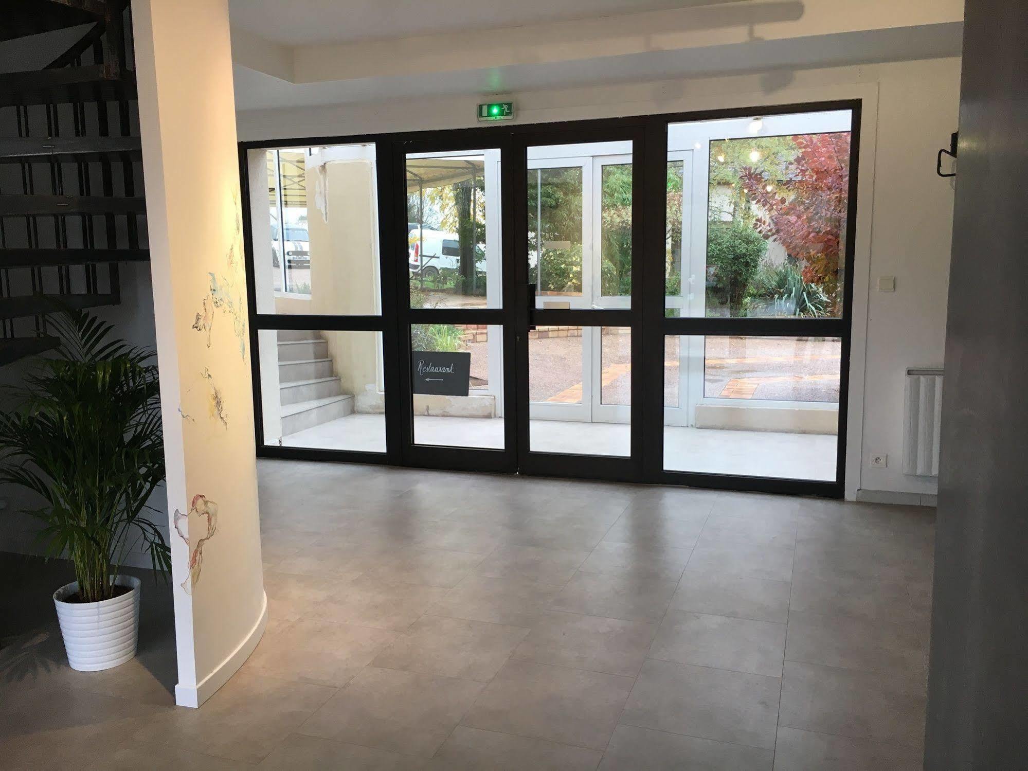 Logis Hotel "Ici M'Aime" Rouvray  Exterior foto